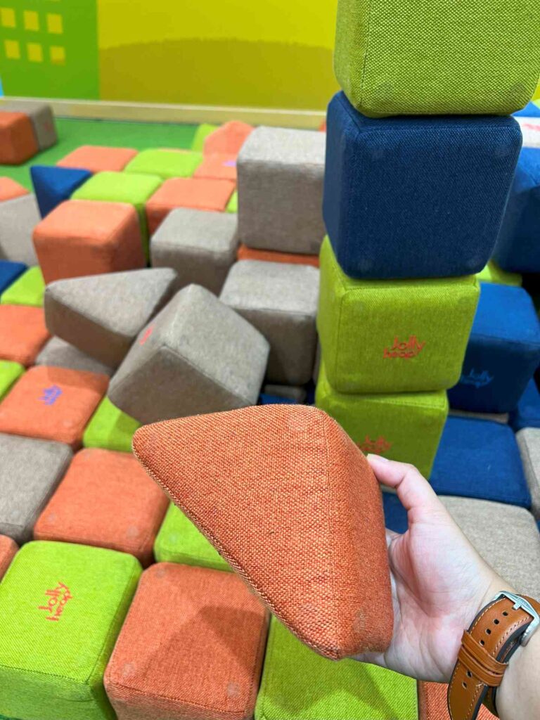 Jolly Heap magnetic soft blocks at Kidzoona AEON Mall Shah Alam.